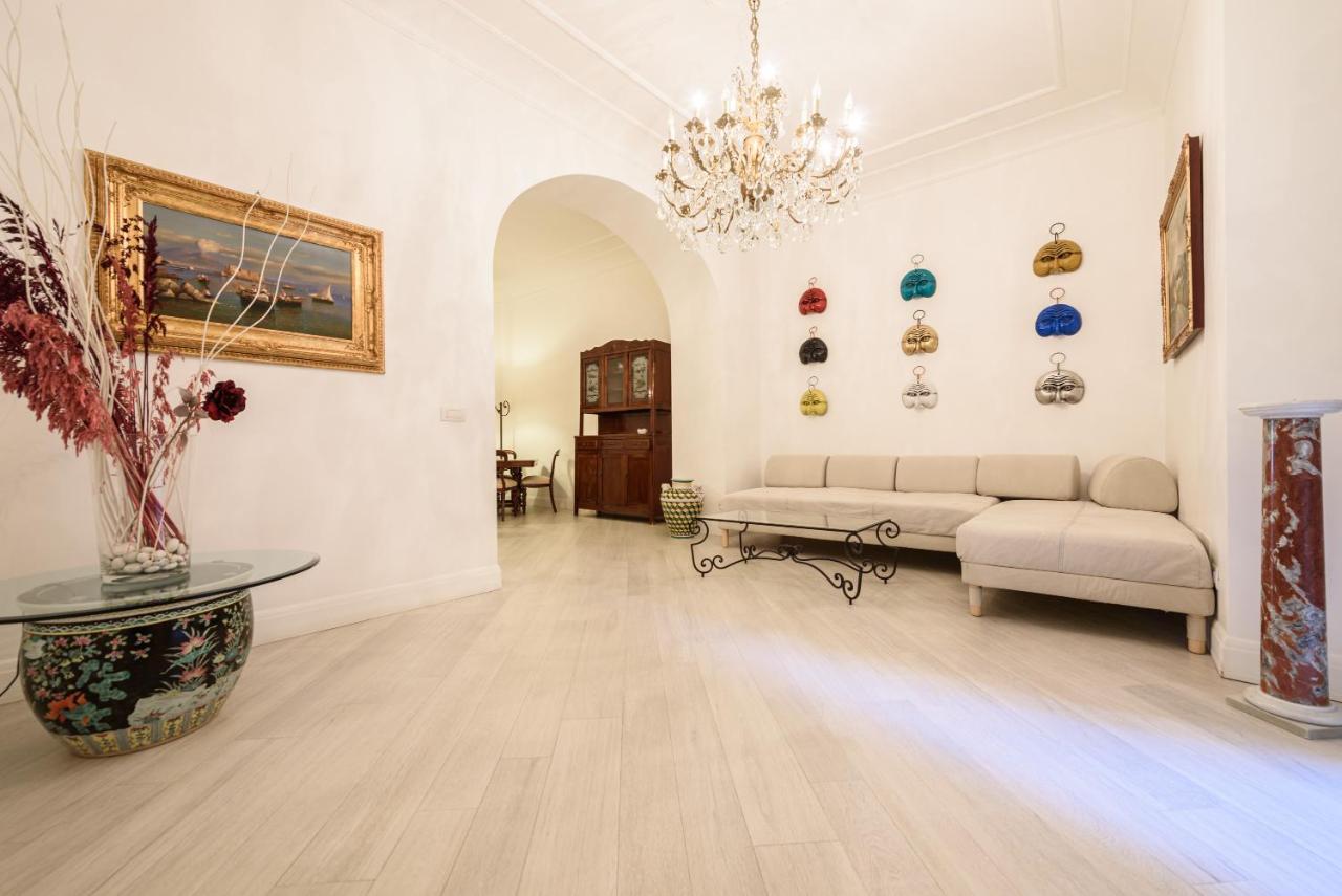Palazzo Dello Spagnolo Suite Napoli Dış mekan fotoğraf